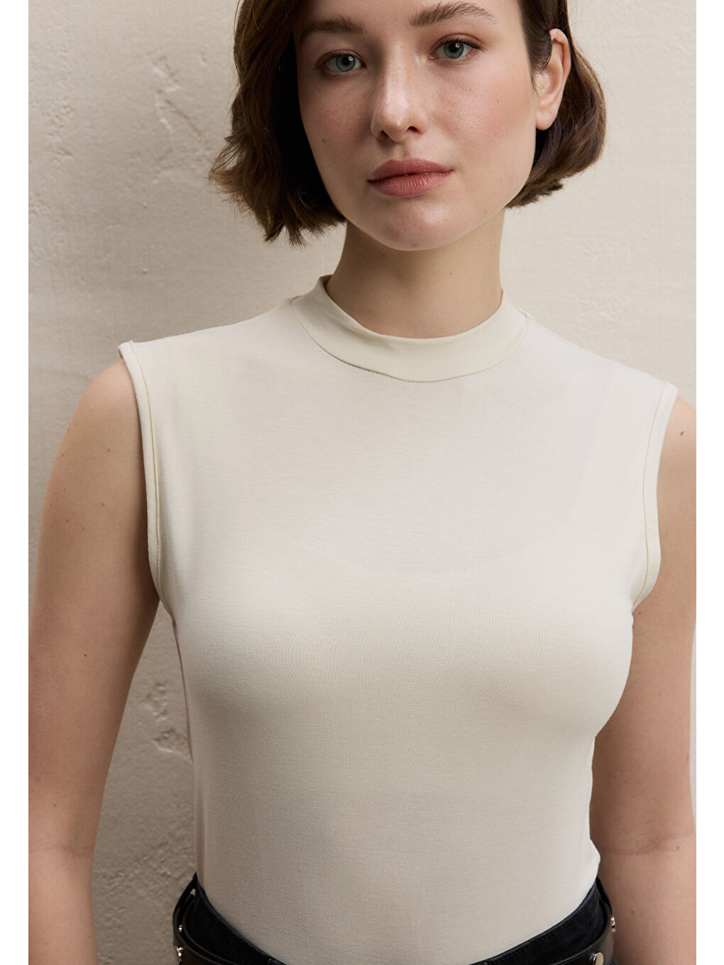 Beyaz SIFIR KOL BAMBU BODY İNCİ-1