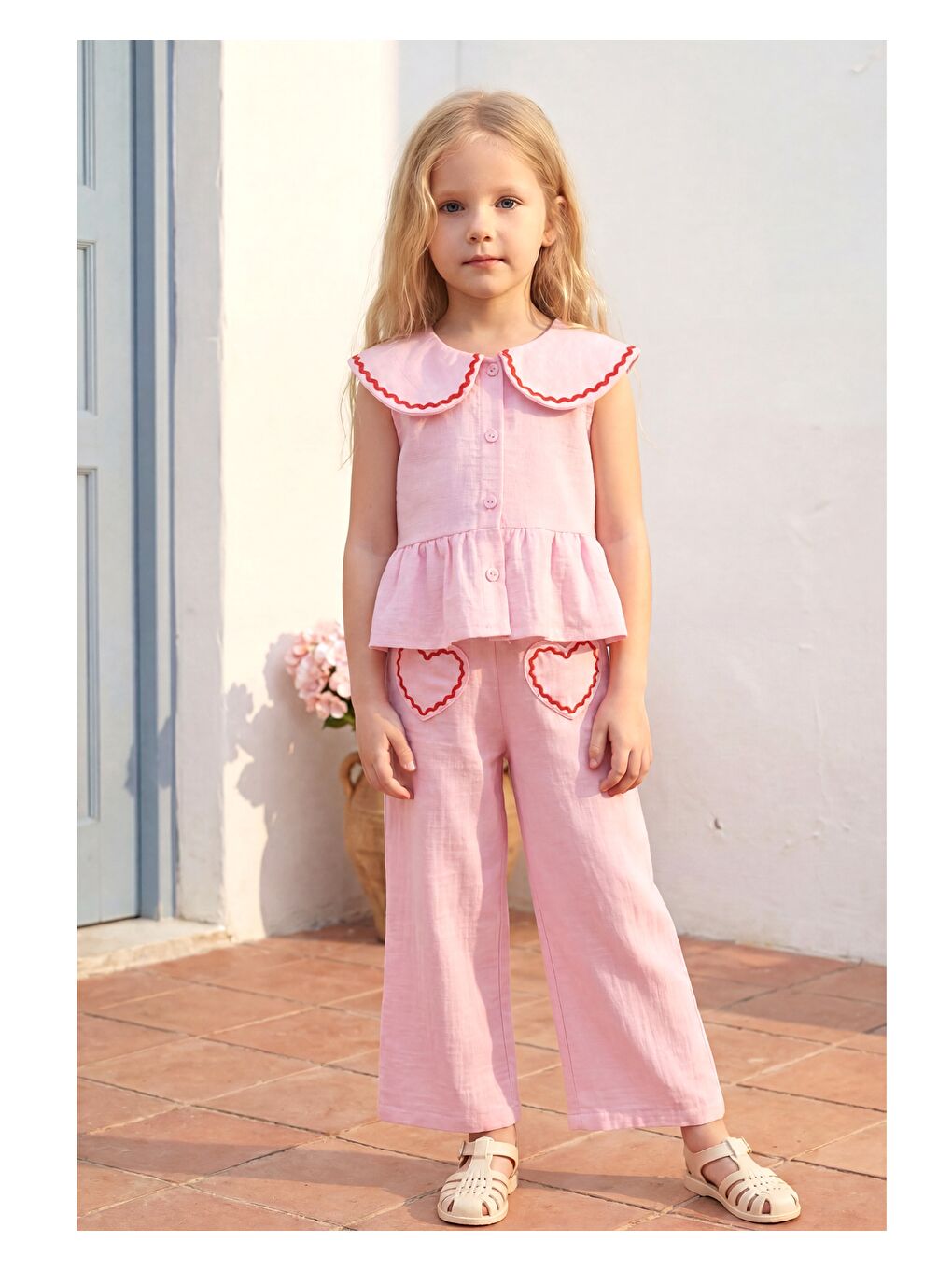 Kız Çocuk Pamuklu Pembe Bebe Yaka Kalp Cep Detaylı Bluz Pantolon Takım-1