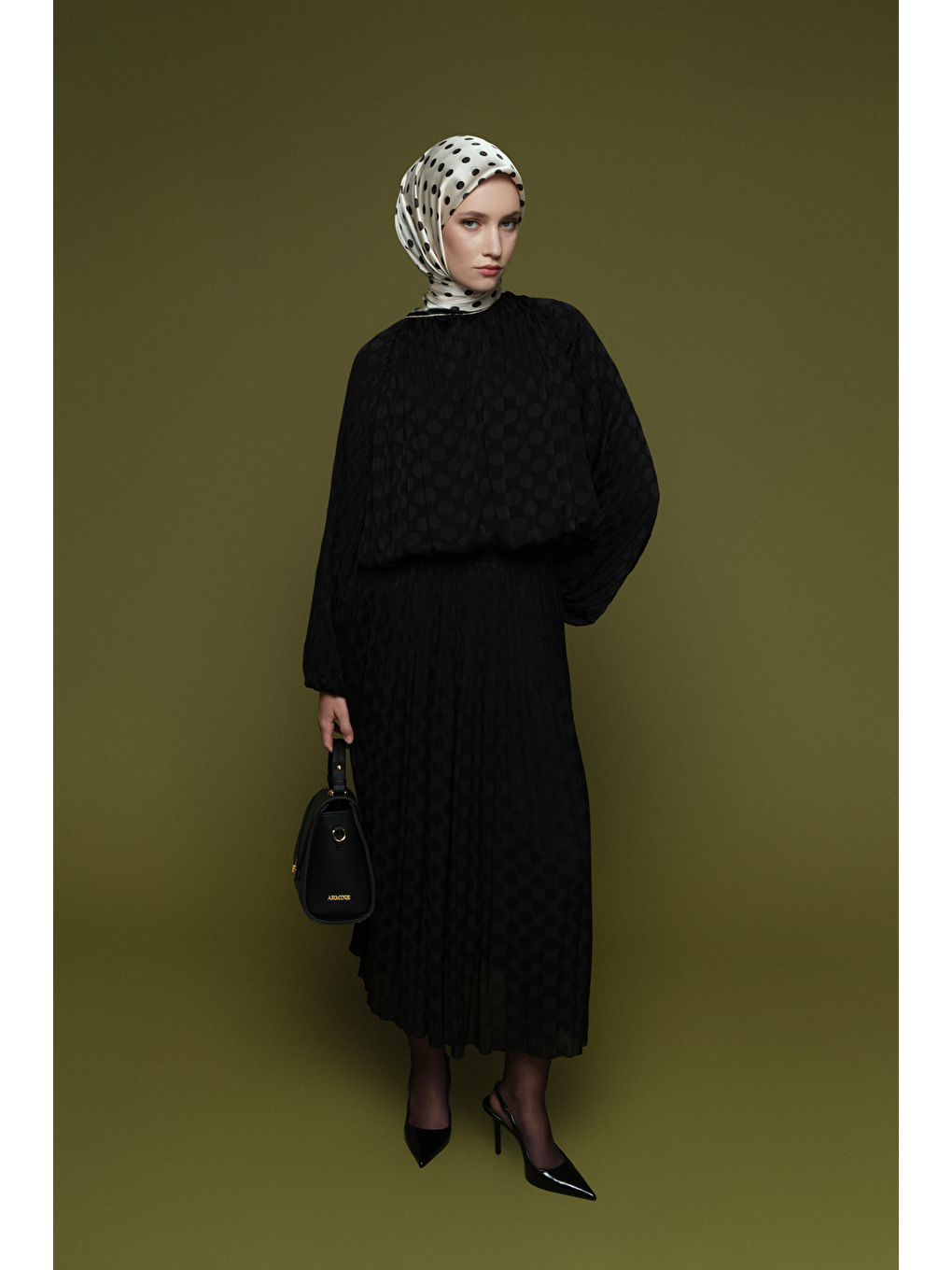 Jakarlı Etekli Takım Siyah