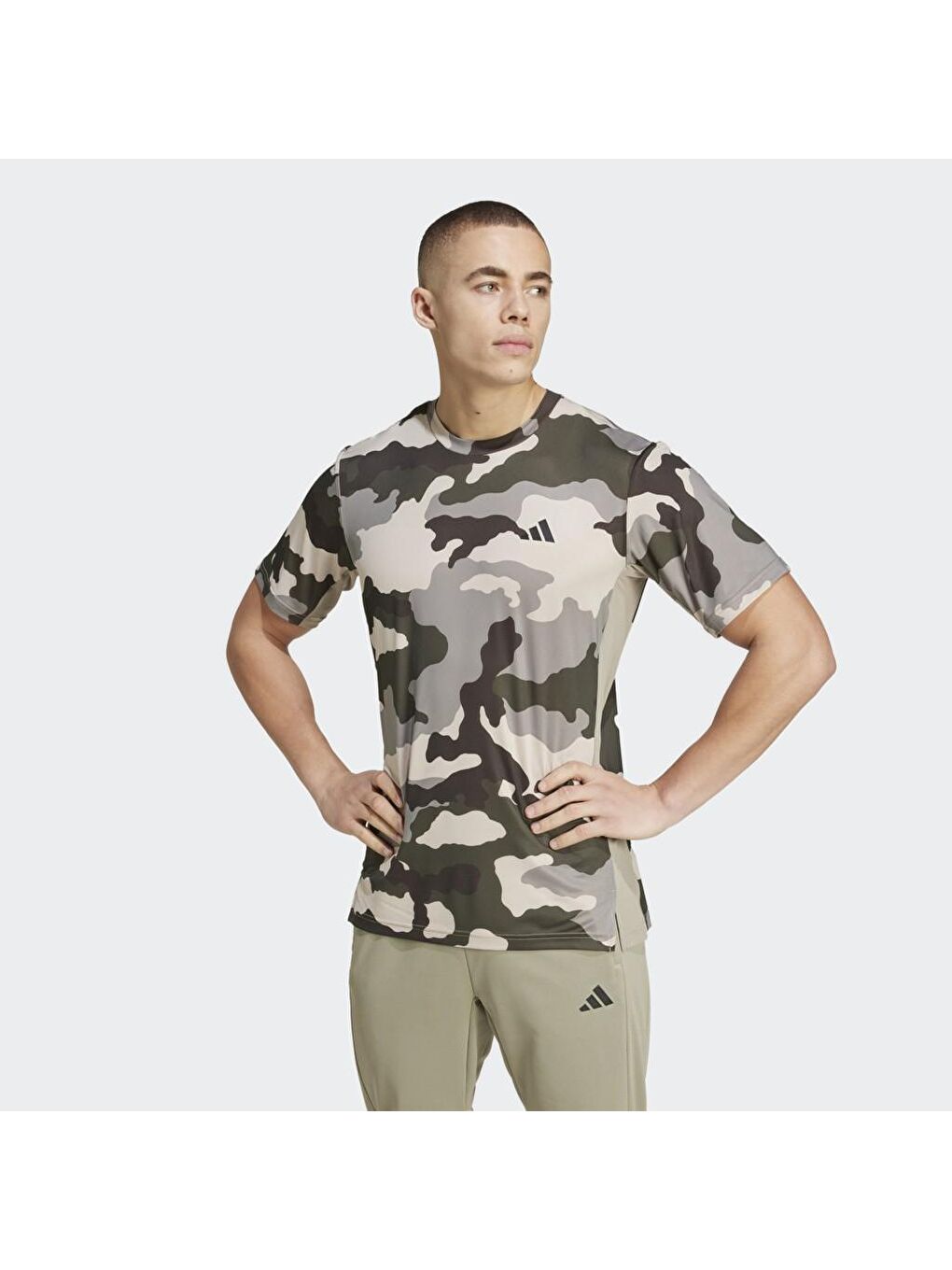 Adidas Camo Aop Erkek Bej Yuvarlak Yaka Tişört