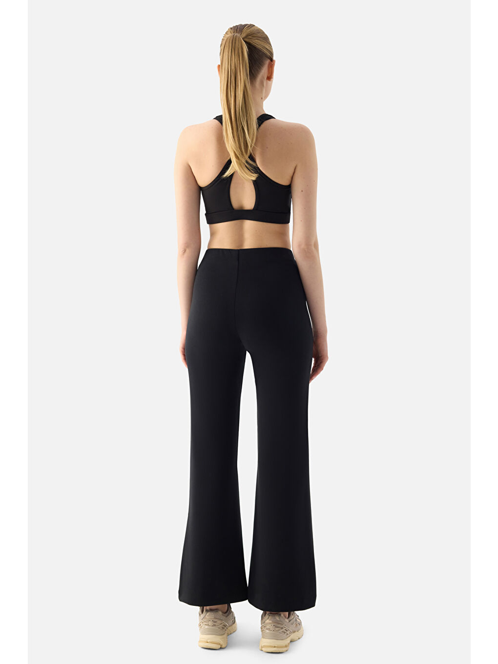 Mira Modal İspanyol Paça Siyah Pantolon-2