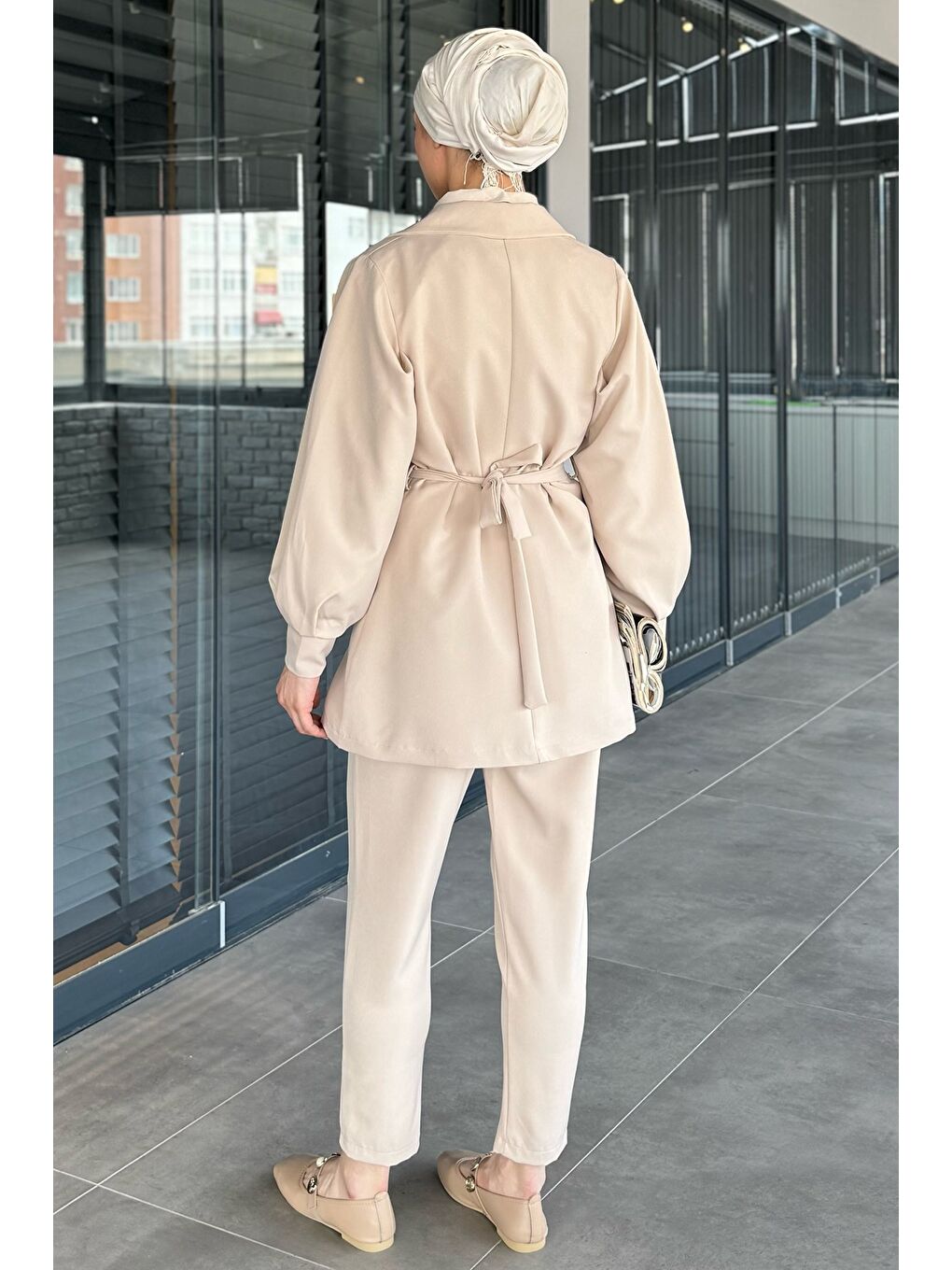 Bej Kemer Detaylı Balon Kol Ceket Pantolon Tesettür İkili Takım-7
