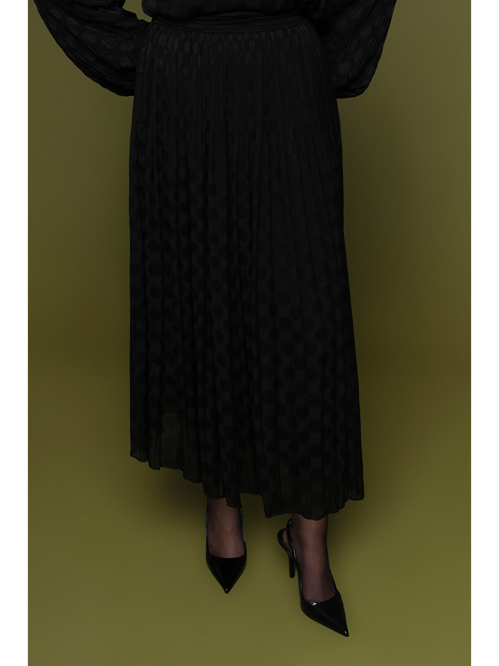 Jakarlı Etekli Takım Siyah-3