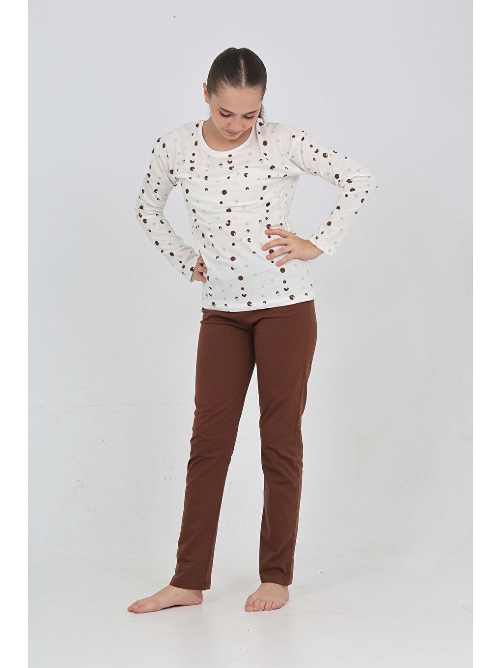 Kahverengi Kız Çocuk Karma Baskılı Pijama Takım-2