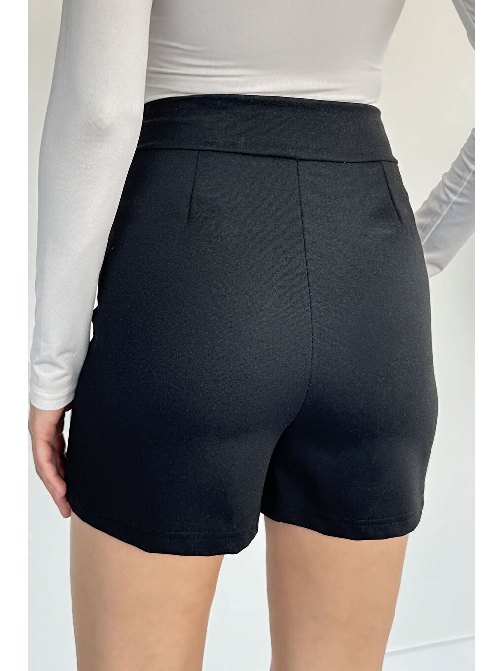 Siyah Kadın Taş İşlemeli Şort Etek-3