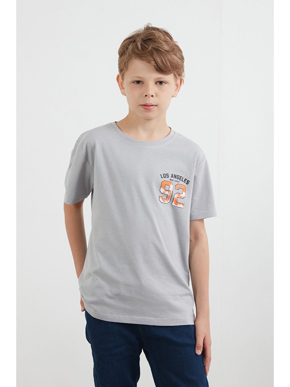Gri Önü Ve Arkası 92 Baskılı Erkek Çocuk Tişört-1