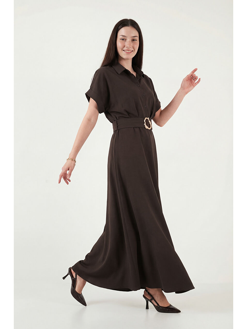 Kahverengi Gömlek Yaka Kemerli Maxi Boy Elbise 6922376-2