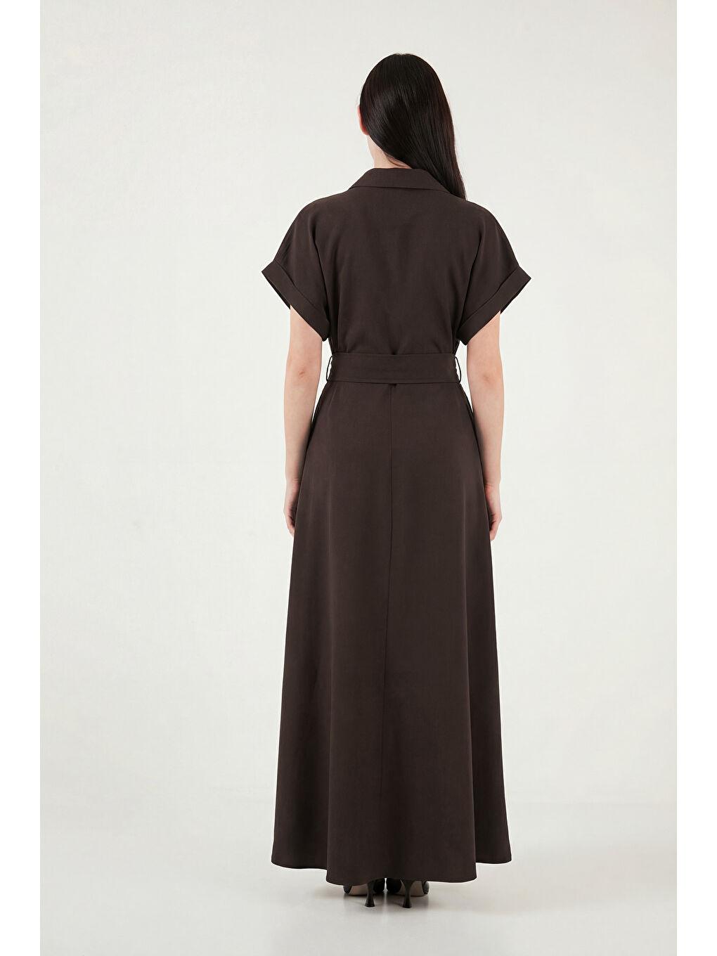 Kahverengi Gömlek Yaka Kemerli Maxi Boy Elbise 6922376-5