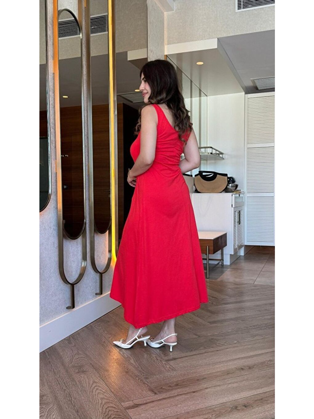 Kırmızı Kadın Askılı Yuvarlak Yakalı Viskon Elbise-2