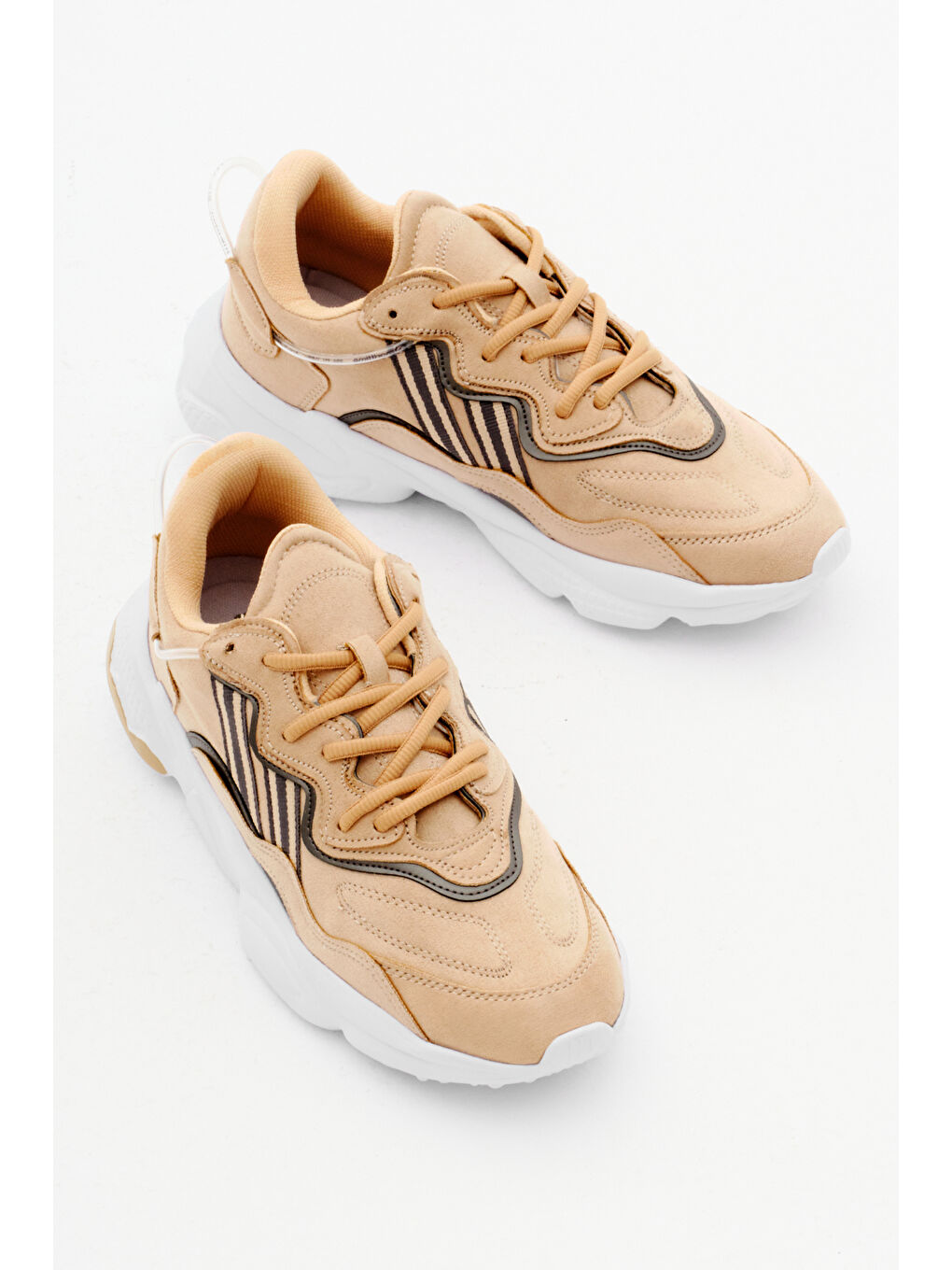Unisex Bej Rahat Kalıp Yüksek Taban Şeritli Bağcıklı Spor Ayakkabı-2