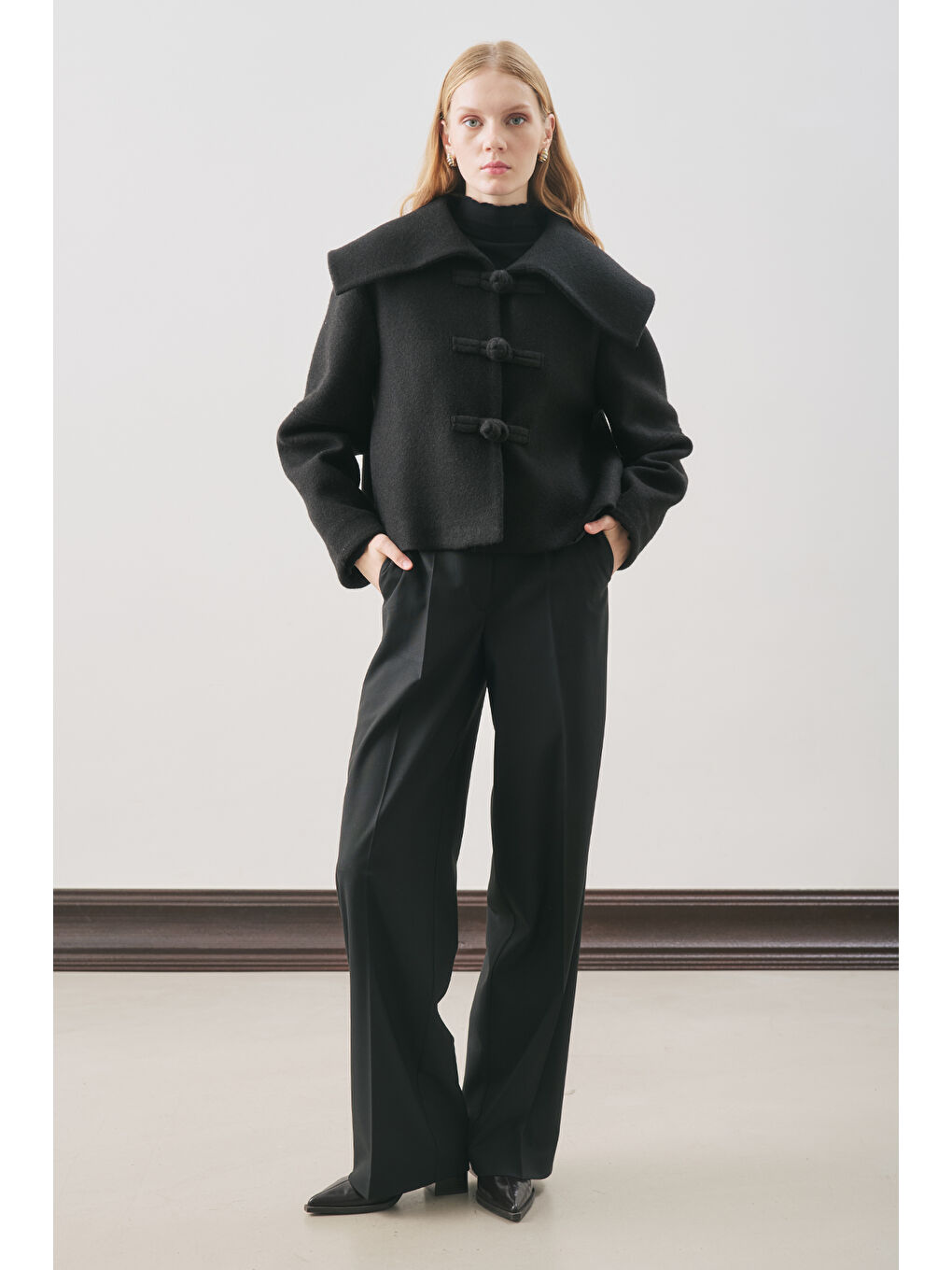 Isabel Kısa Kaşe Ceket Siyah-1