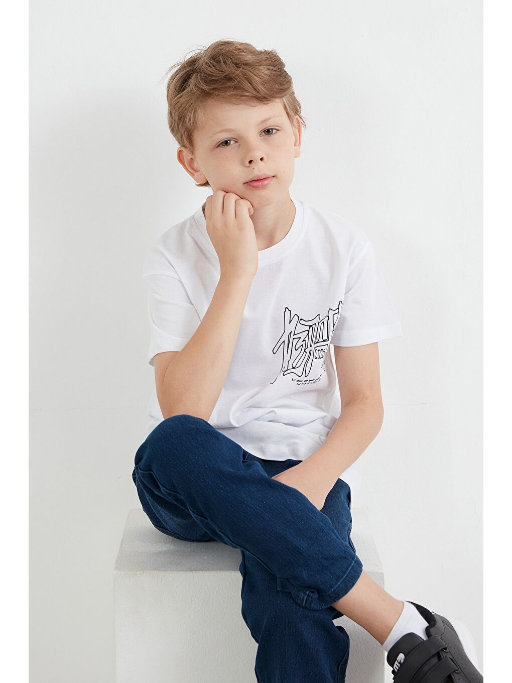 Beyaz %100 Pamuk Yazı Baskılı Erkek Çocuk Tişört