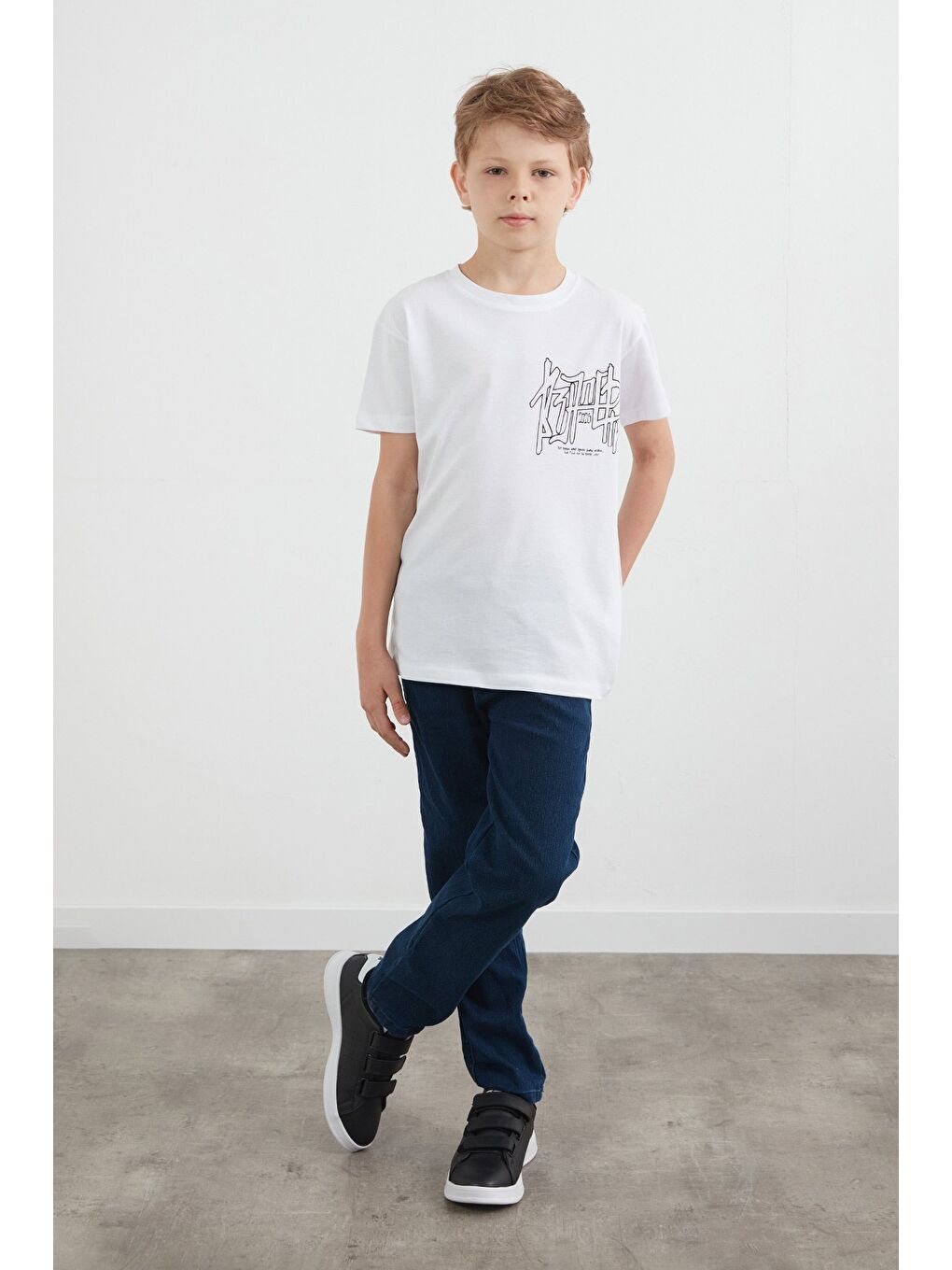 Beyaz %100 Pamuk Yazı Baskılı Erkek Çocuk Tişört-2