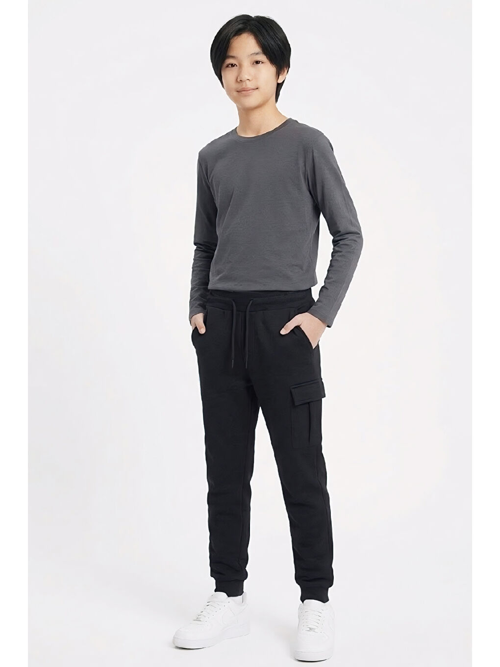 Siyah Erkek Çocuk Eşofman Alt-3 İplik-Kargo Cepli 18-16 Yaş 12556