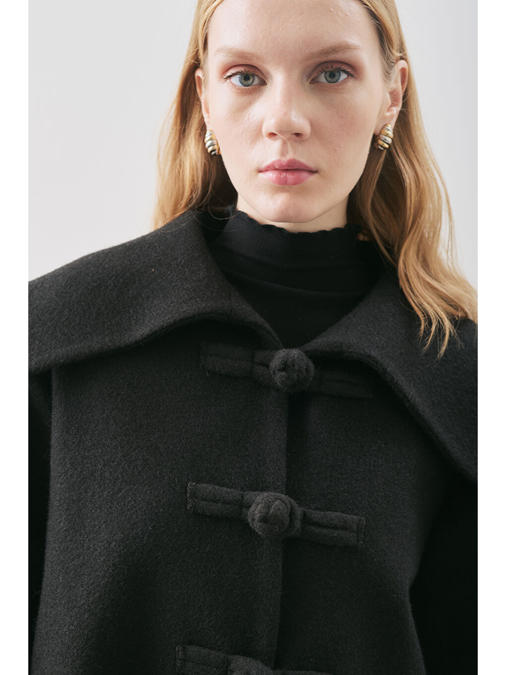 Isabel Kısa Kaşe Ceket Siyah-4