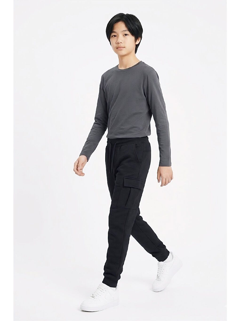 Siyah Erkek Çocuk Eşofman Alt-3 İplik-Kargo Cepli 18-16 Yaş 12556-1