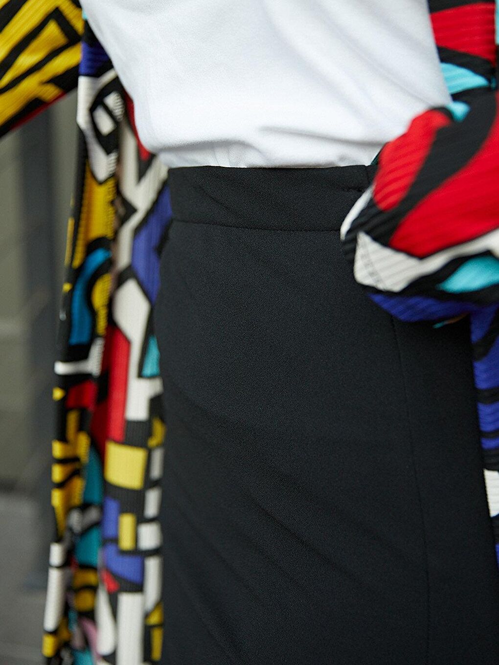 Beli Lastikli Siyah Kadın Kalem Etek-3