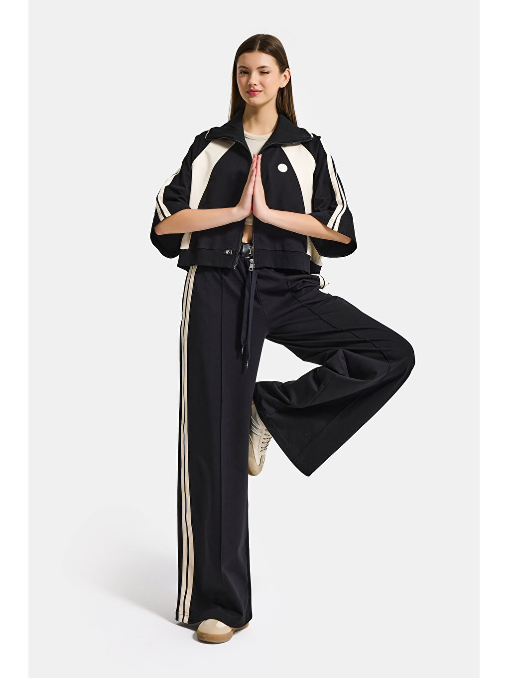 Kadın Siyah s6-1 Sweatshirt Yürüyüş Eşofman Pantolonu 2'li Tasarım Takım-1