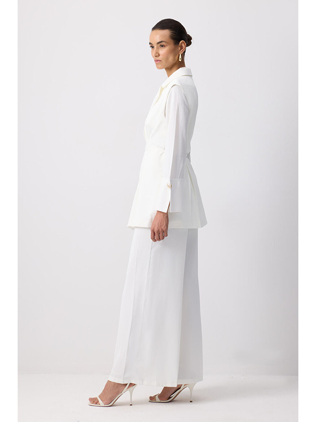 Ekru Pileli Kruvaze Yelek Pantolon Takım-2