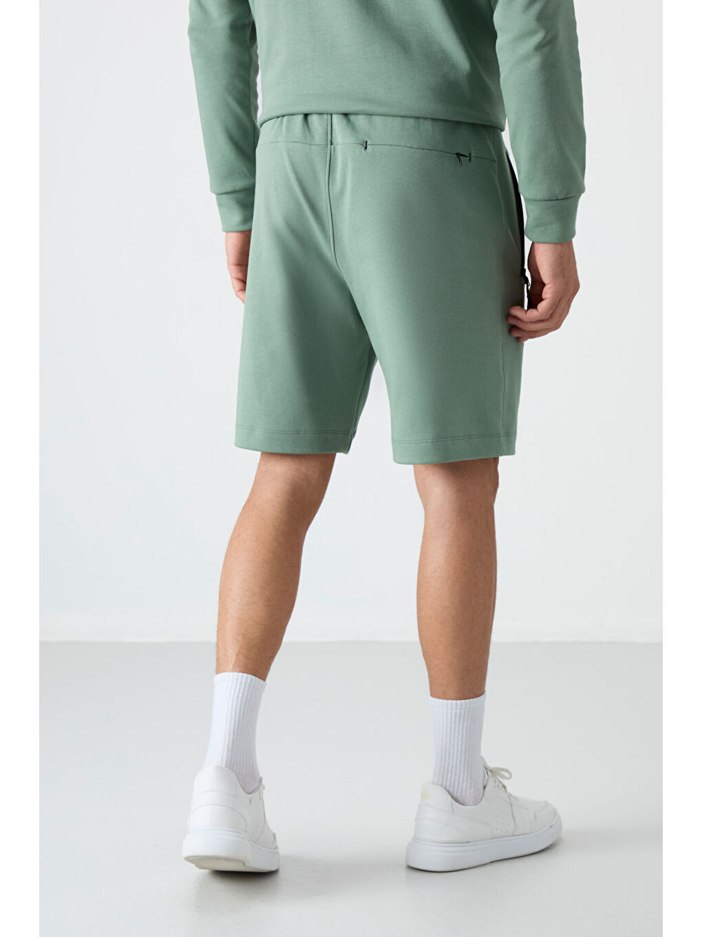 Standart Kalıp 3lü Paket Ekru-Parlament-Açık Yeşil Erkek Şort - 81136-4