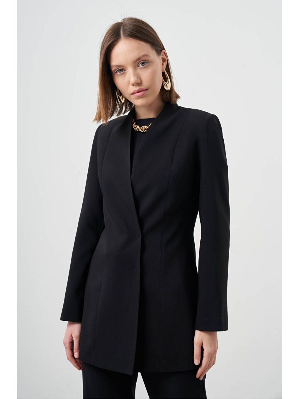 Yakasız Blazer Siyah Ceket