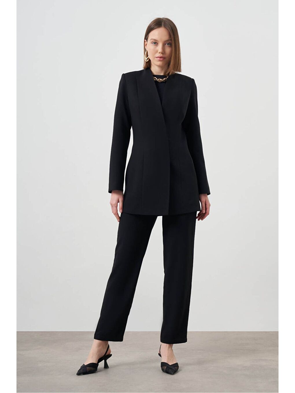 Yakasız Blazer Siyah Ceket-3