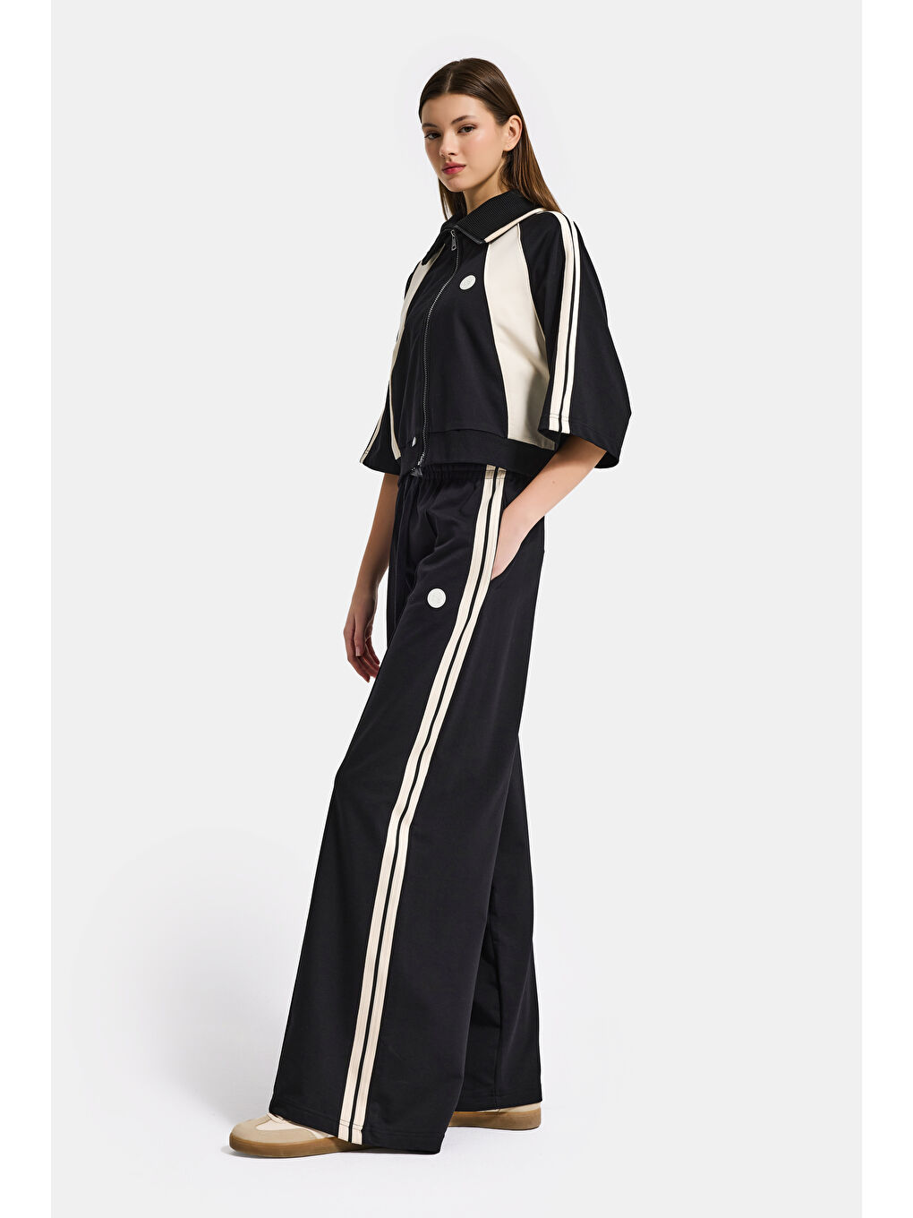 Kadın Siyah s6-1 Sweatshirt Yürüyüş Eşofman Pantolonu 2'li Tasarım Takım-4