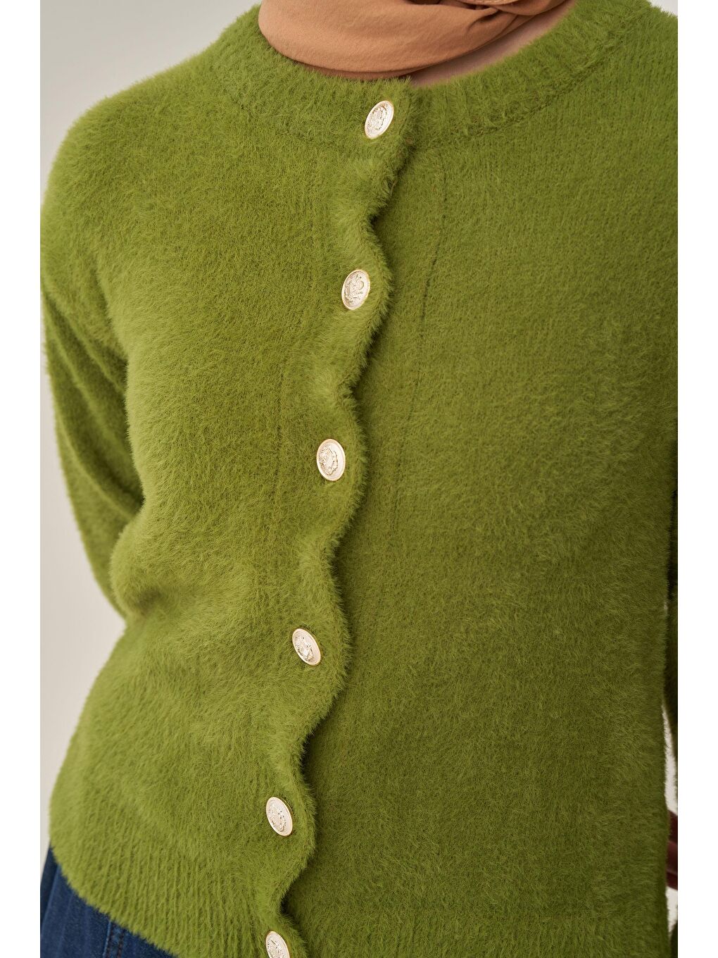 Yeşil-Yumuşak Dokulu Dügmeli Hırka-4