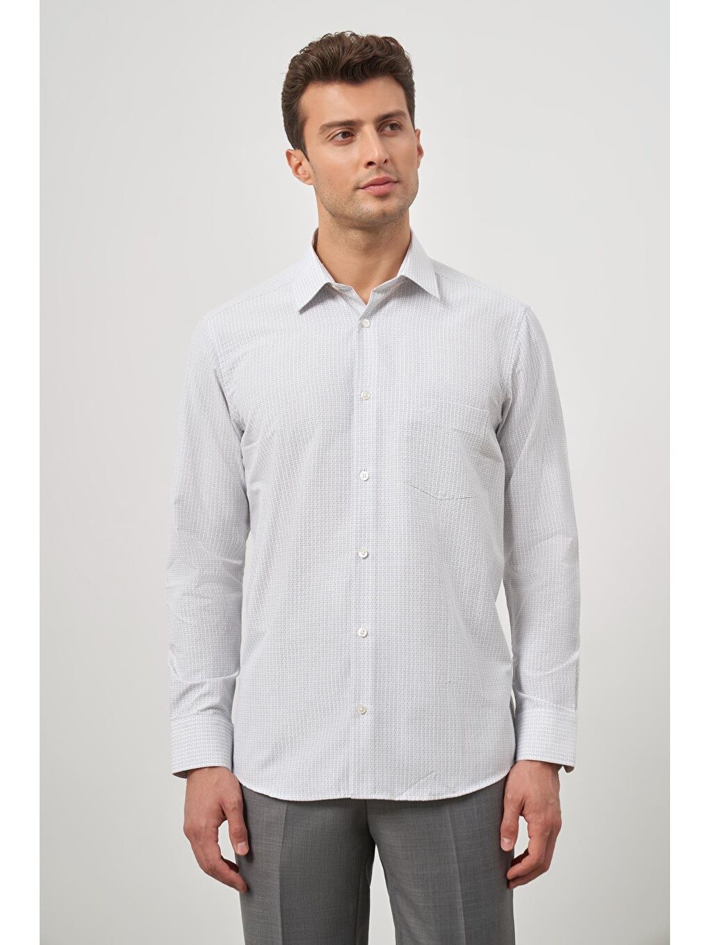 Beyaz Uzun Kol Kareli Desen Bez Ayağı Sert Yaka Cepli Pamuklu Classic Comfort Fit Gömlek 1004245159