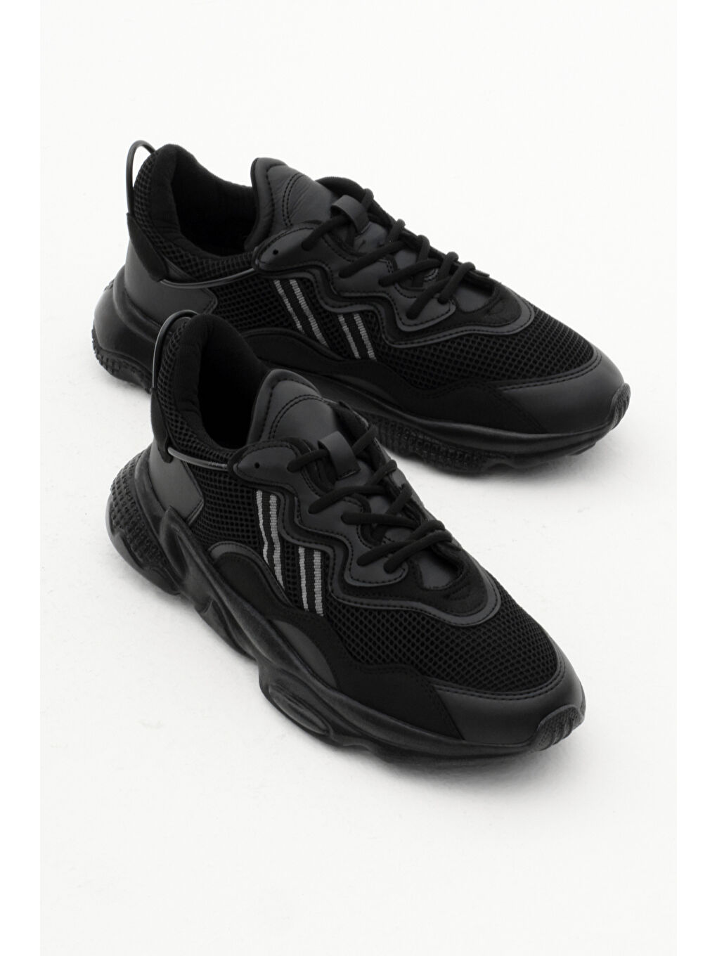 Unisex Siyah Rahat Kalıp Yüksek Taban Şeritli Bağcıklı Spor Ayakkabı-2