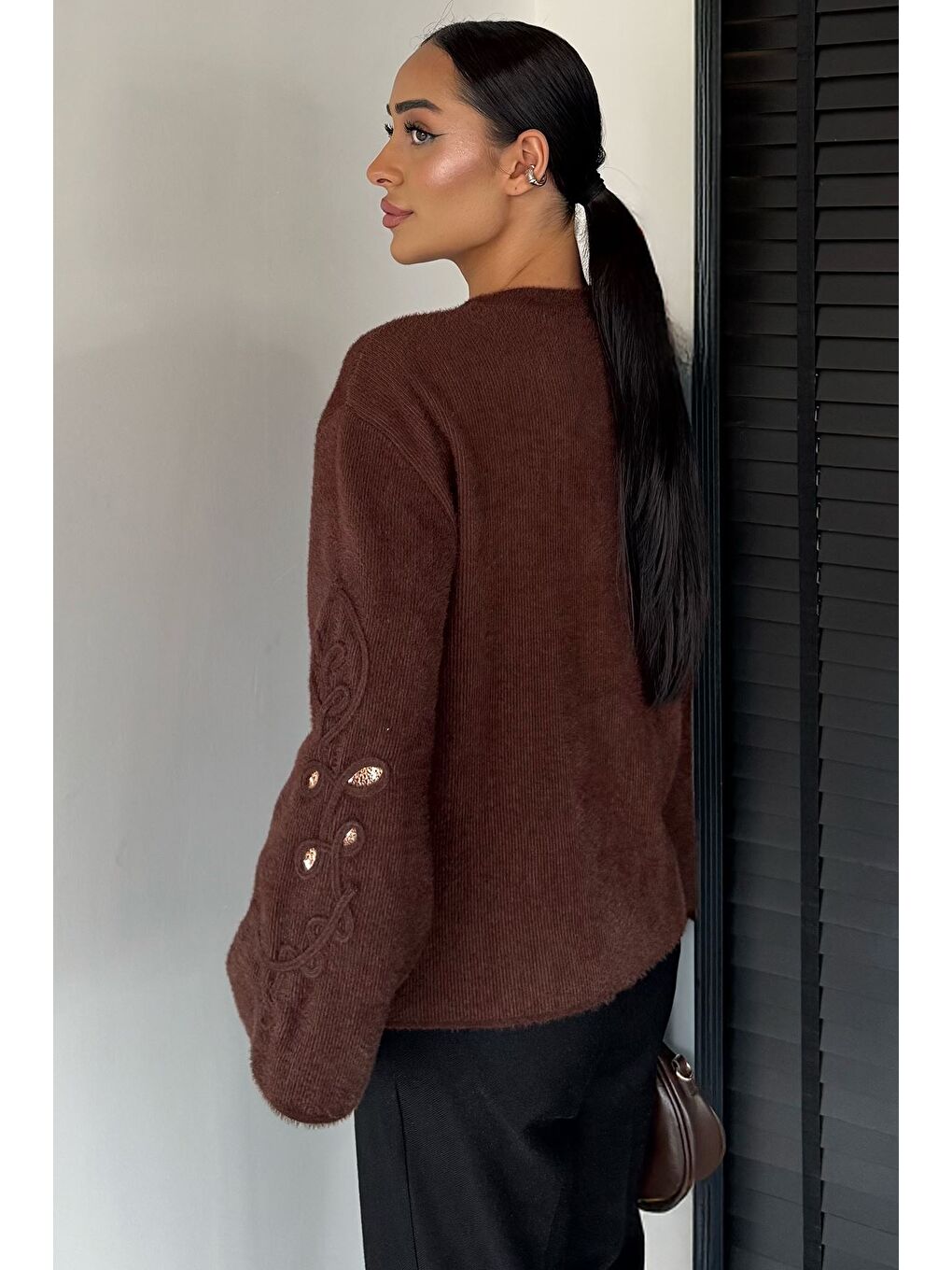 Kahverengi Kadın Bisiklet Yaka Kol İşlemeli Triko Kazak (s-m-l-xl Beden Uyumludur.)-3