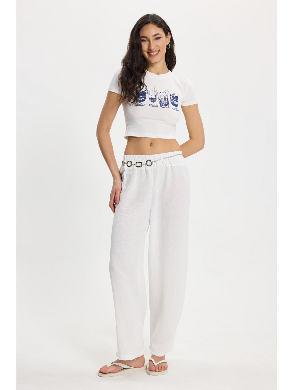 Kadın Slim Fit Dar Kesim %100 Pamuk Bisiklet Yaka Kısa Kollu Baskılı Ekru Crop Tişört-7