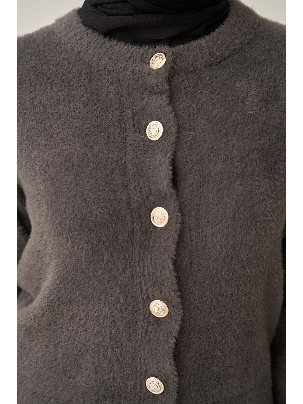 Antrasit-Yumuşak Dokulu Dügmeli Hırka-4