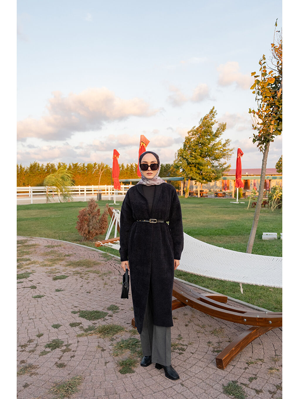 Kadın Kemerli Triko Hırka Siyah-2