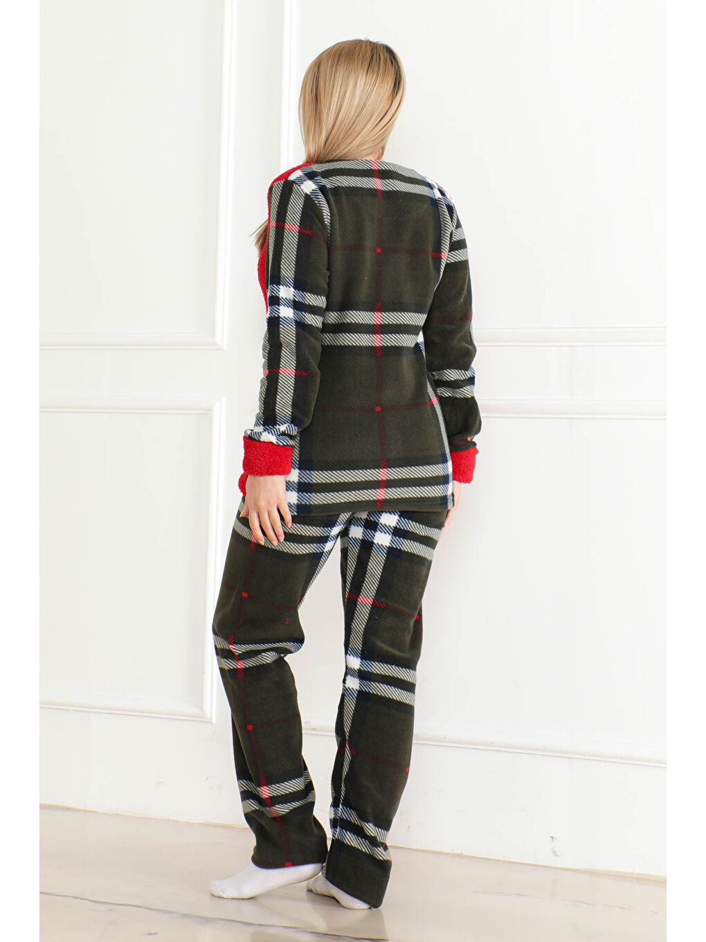 Kırmızı Nakışlı Pelüş Polar Pijama Takım Kirmizi   26631-3