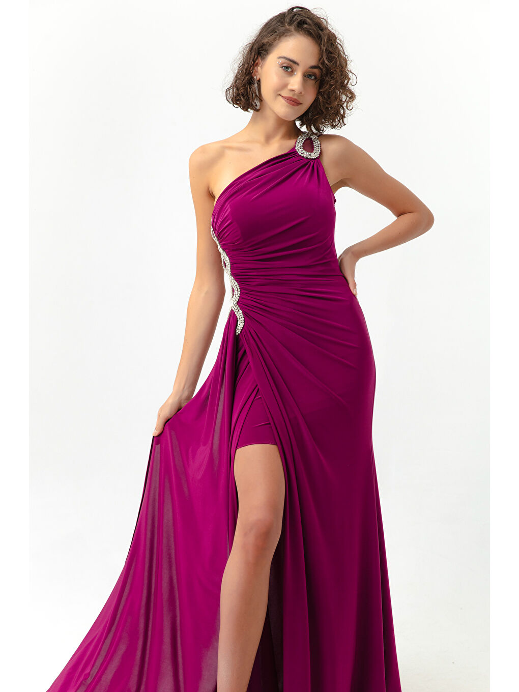 Kadın Mürdüm Tek Omuzlu Taşlı Uzun Abiye Elbise-1