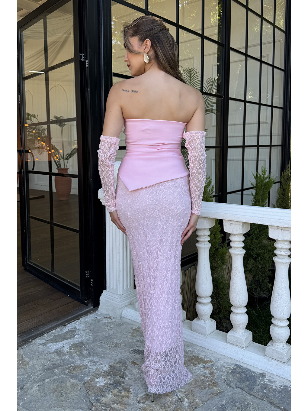 Pembe Kadın Pudra Straplez Yaka Dantel Detay Maxi Elbise-4