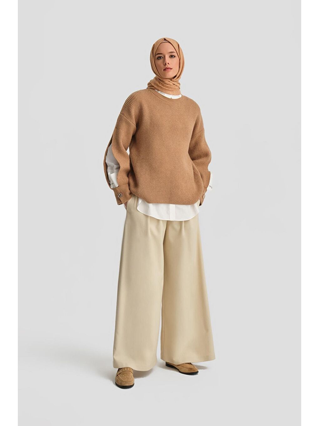 Kahverengi Kolu Yırtmaç Detaylı Kazak 24Kd4201 Camel-1