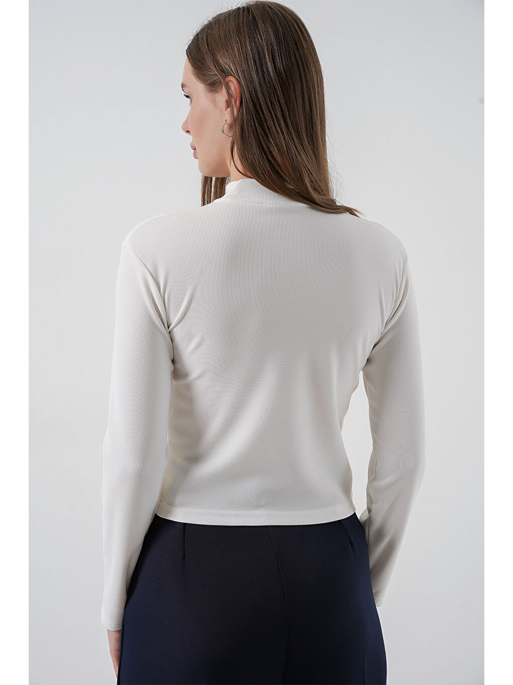 Kadın Kurdale Detay Uzun Kollu Bluz 977 - Beyaz-5