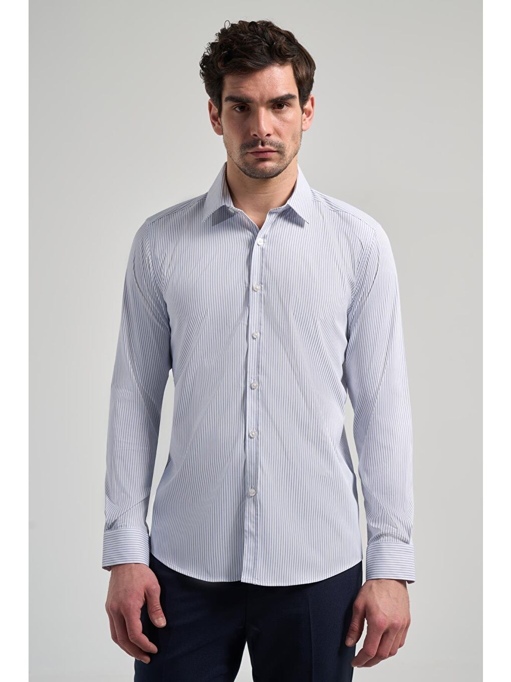 Beyaz Uzun Kol Desen Yarım İtalyan Yaka Cepsiz Esnek Classic Slim Fit Gömlek 1004245218