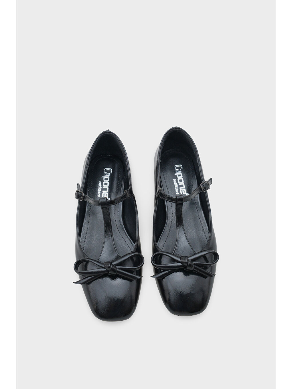 Siyah Suzi Küt Burunlu Bantlı Tokalı Kadın Babet-3