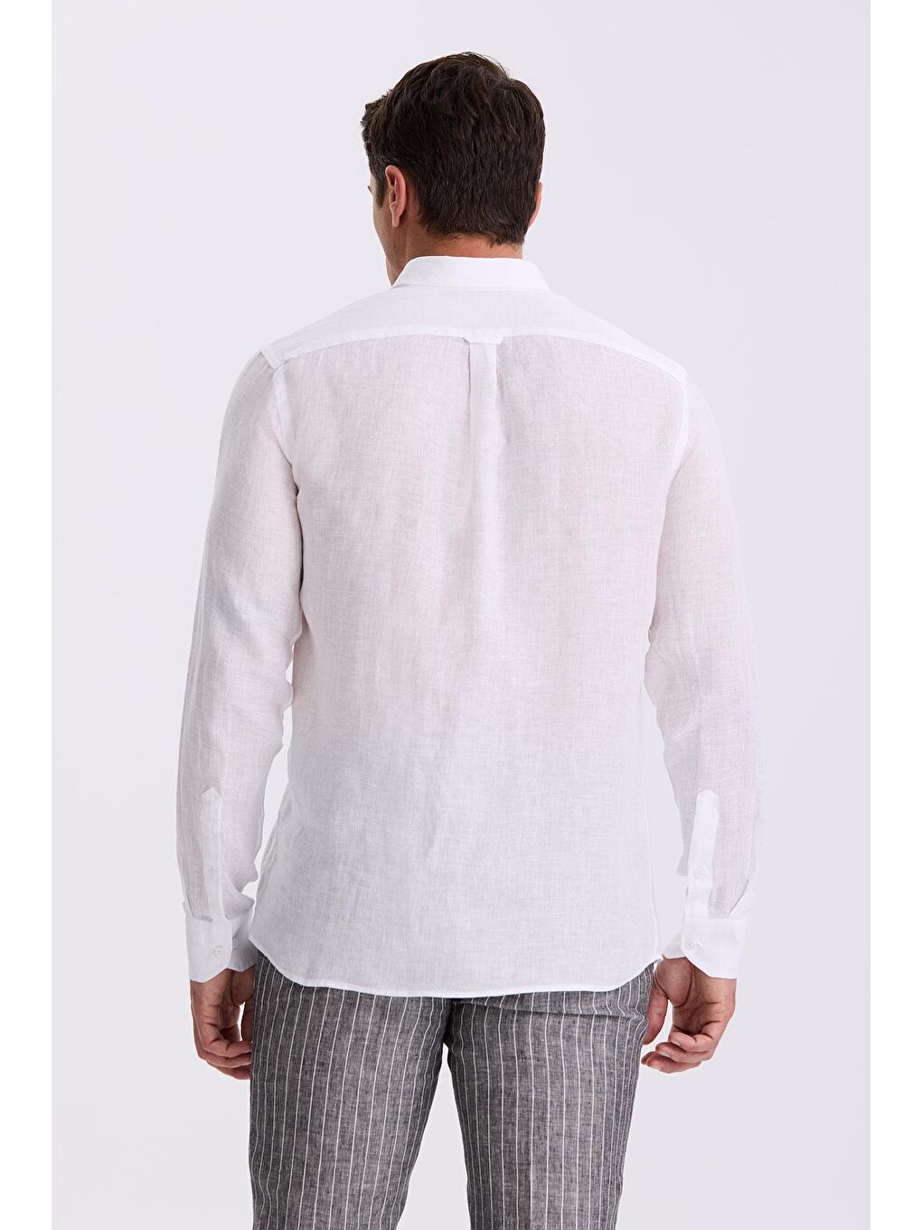 Beyaz %100 Keten Düğmeli Yaka Comfort Fit Gömlek-2