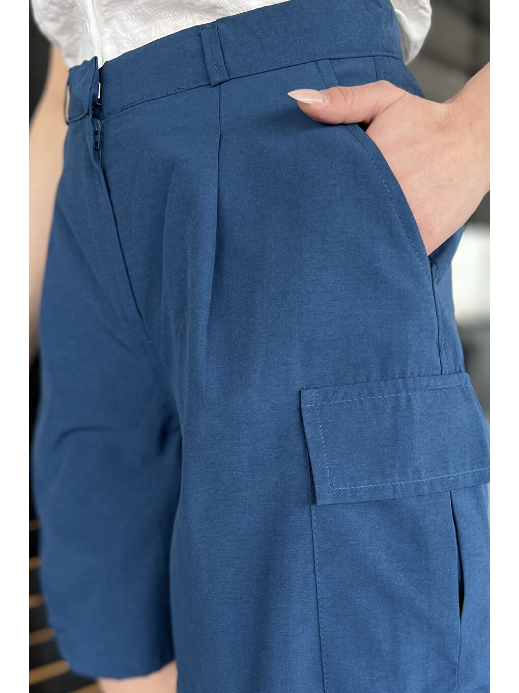 İndigo Kadın Yüksek Bel Kargo Cepli Şort-3