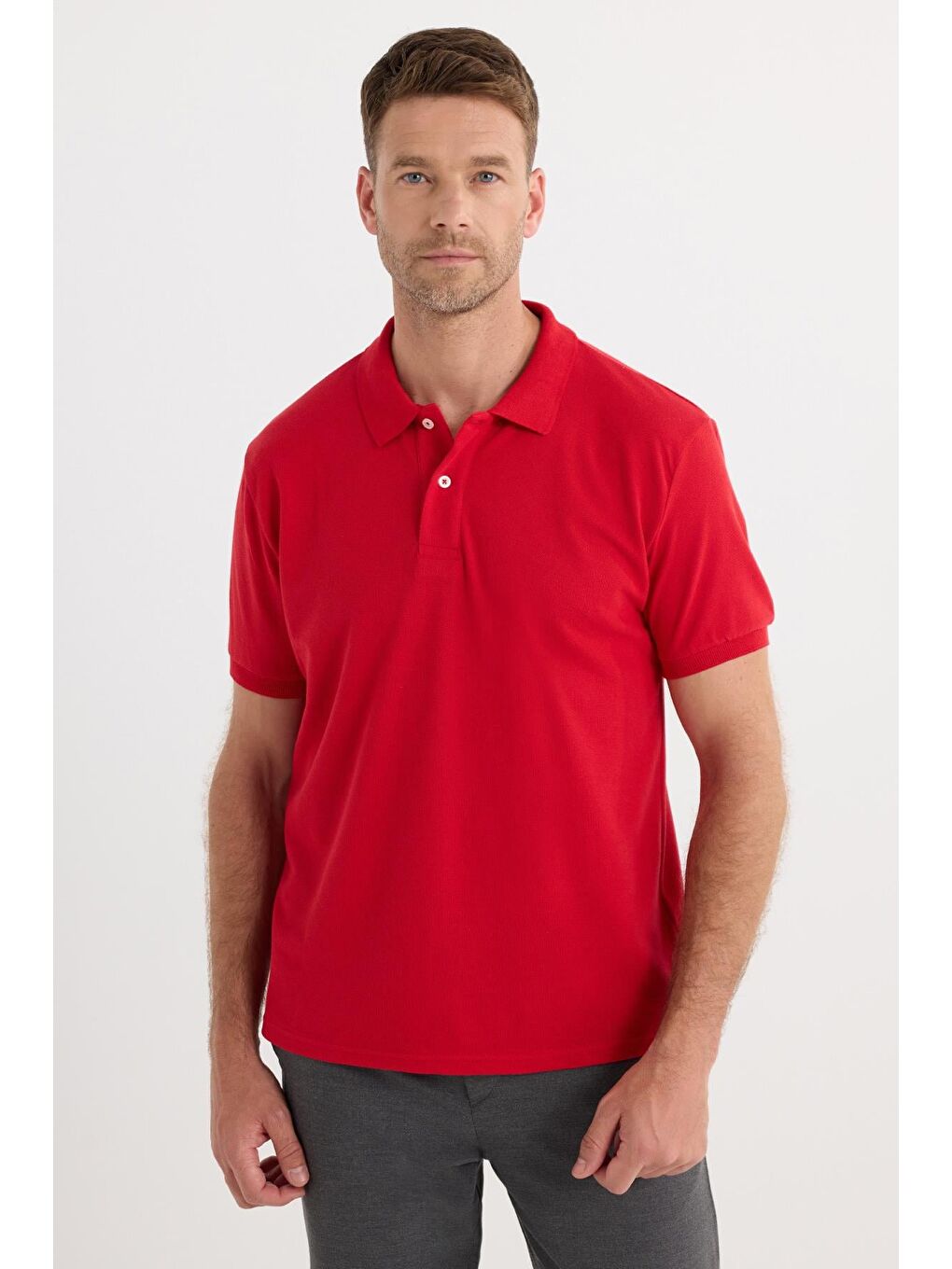 Erkek Regular Fit Klasik Kesim Pamuklu Yumuşak Dokulu Serin Tutan Kumaş Düz Kırmızı Polo Yaka Tişört