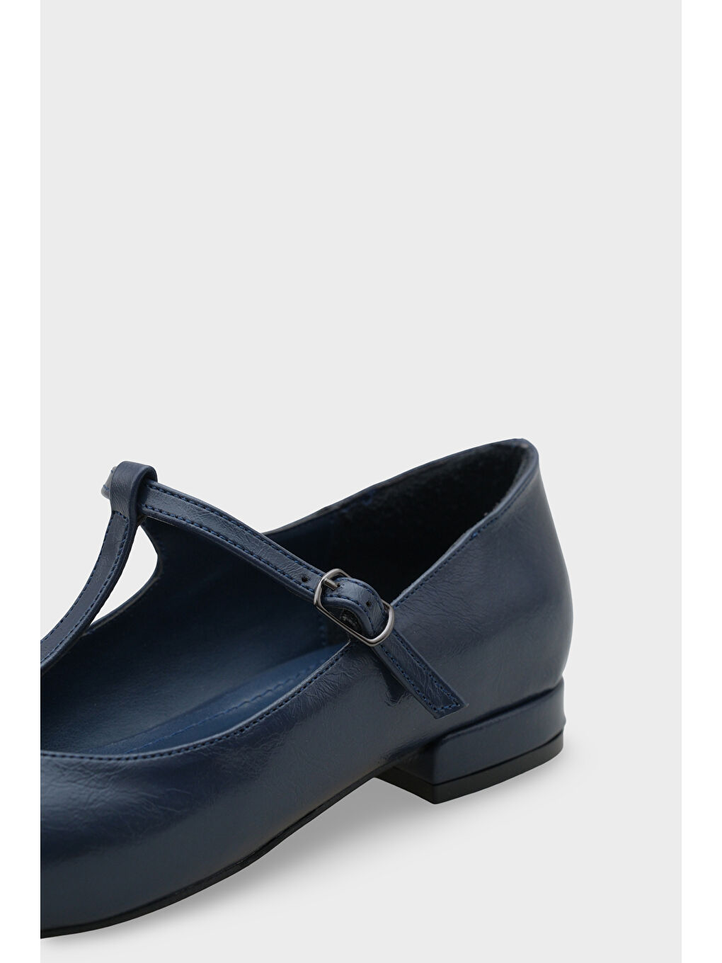 Lacivert Suzi Küt Burunlu Bantlı Tokalı Kadın Babet-6