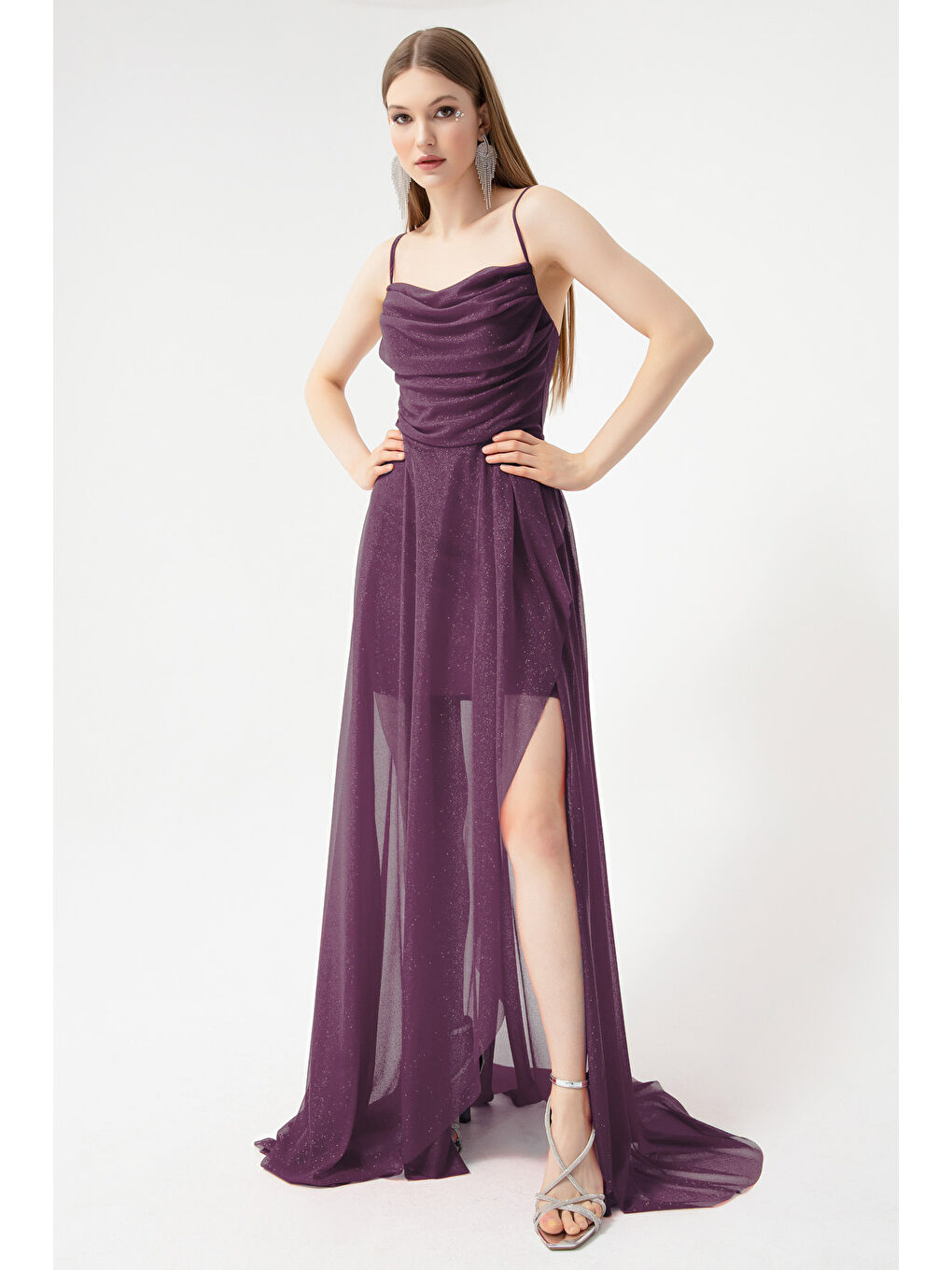 Kadın Mürdüm Göğüs Drapeli Volanlı Simli Abiye