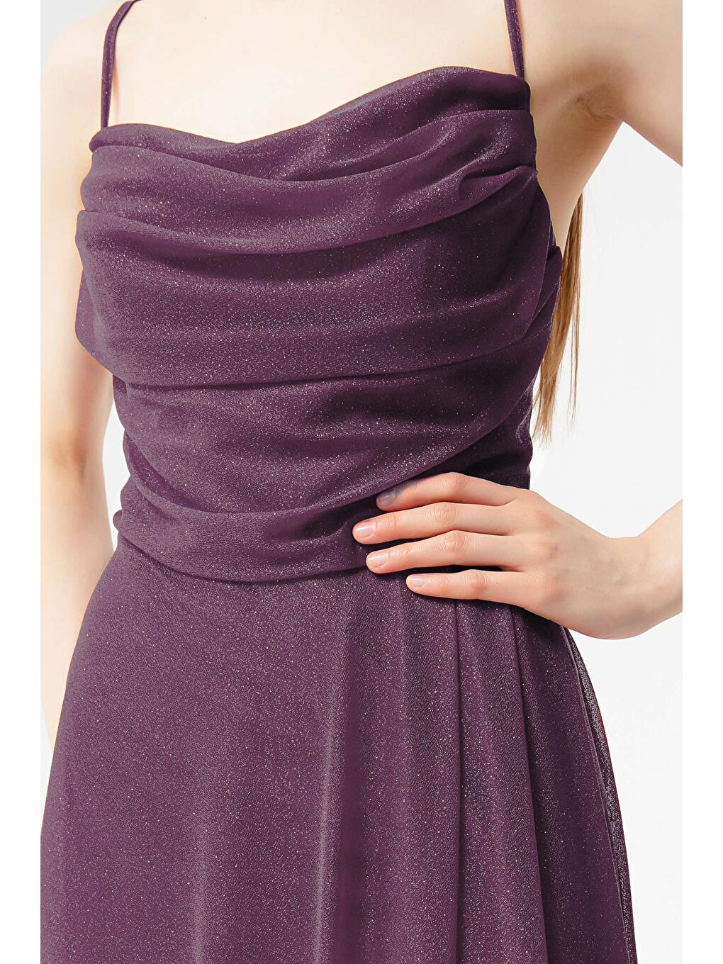 Kadın Mürdüm Göğüs Drapeli Volanlı Simli Abiye-1