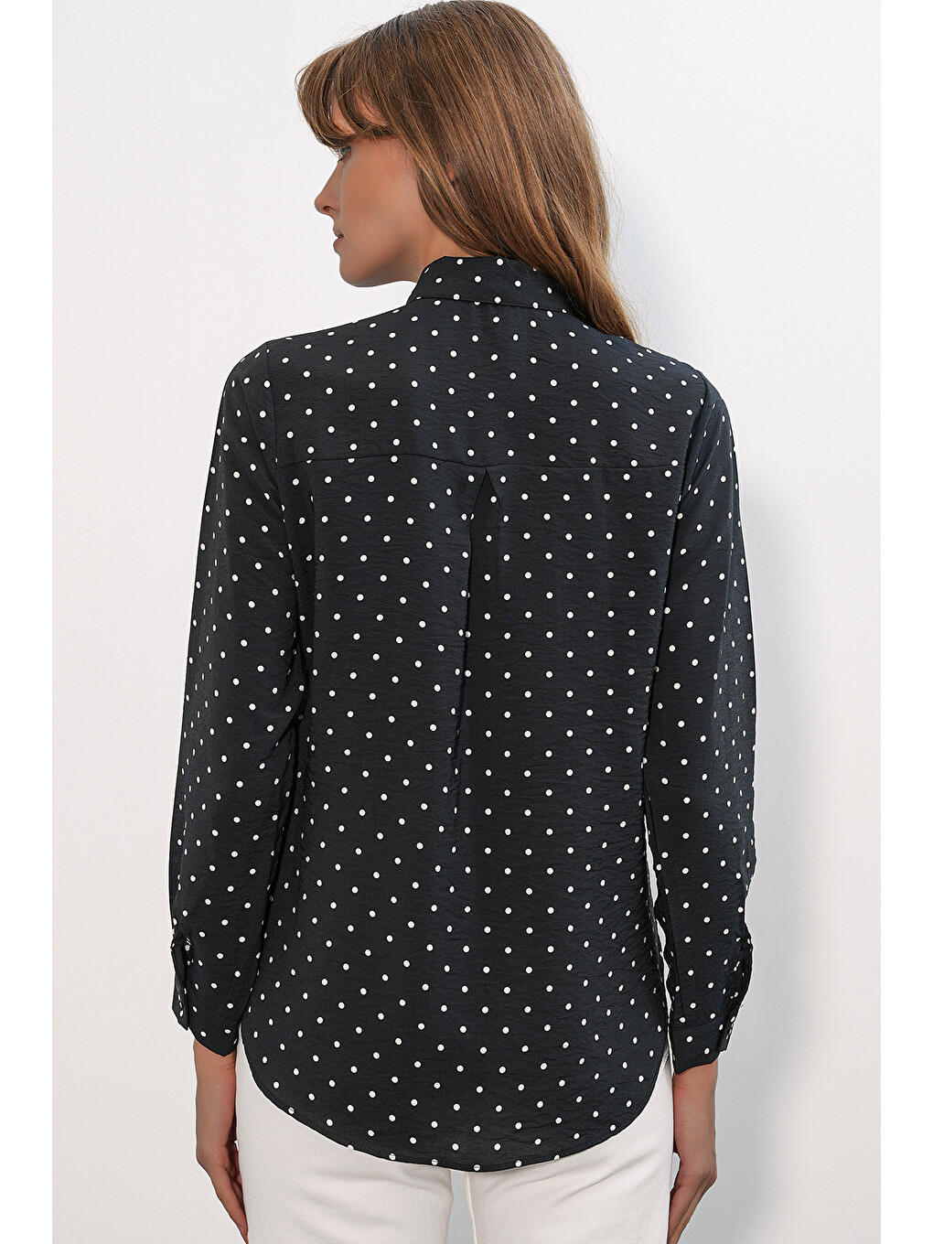 Kadın Tek Cepli Puantiyeli Oversize Gömlek 20399 - Siyah-5
