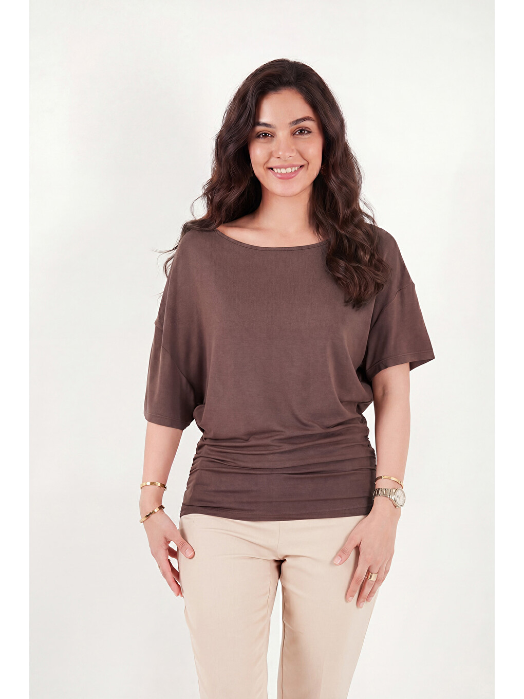 Kahverengi Standart Fit Drape Detaylı Yarasa Kol T Shirt 5866962-1