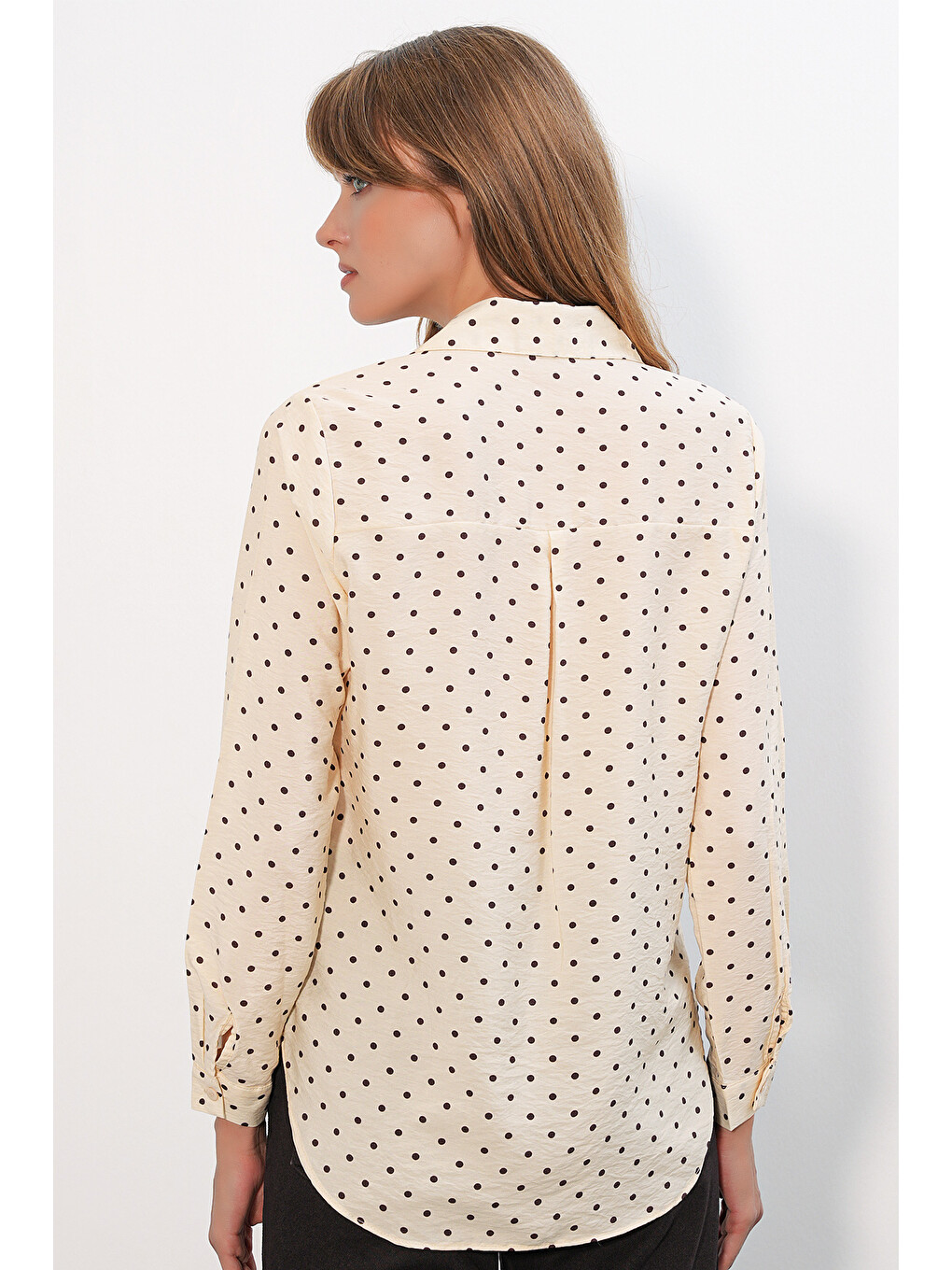 Ekru Kadın Tek Cepli Puantiyeli Oversize Gömlek 20399 - Krem-5